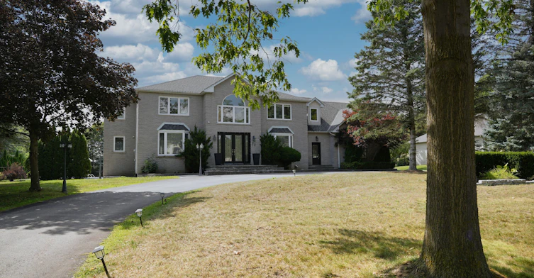 70 Belsite Court, Vaughan, ON, L0J 1C0 - 2