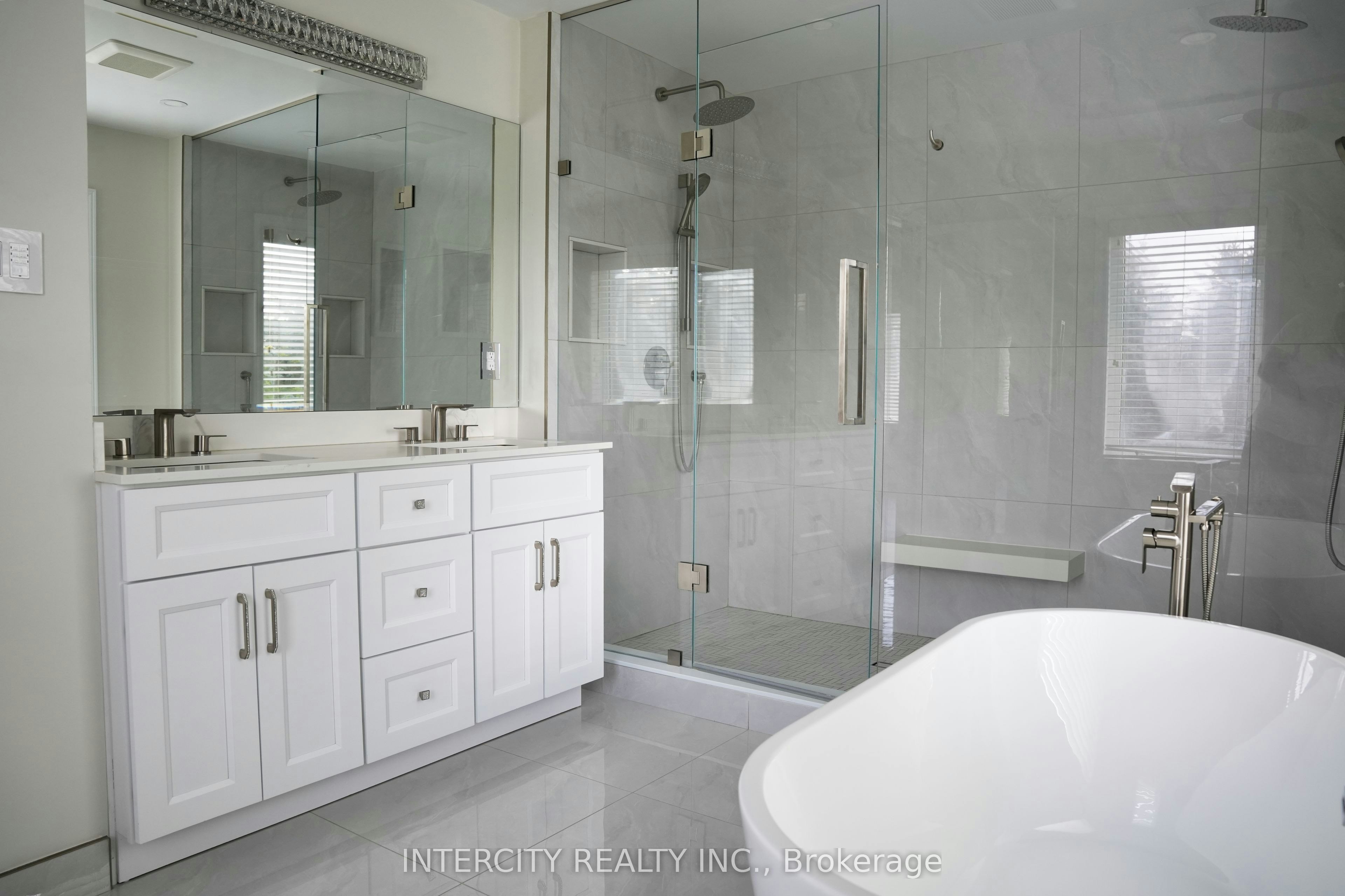 70 Belsite Court, Vaughan, ON, L0J 1C0 - 19