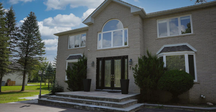 70 Belsite Court, Vaughan, ON, L0J 1C0 - 4