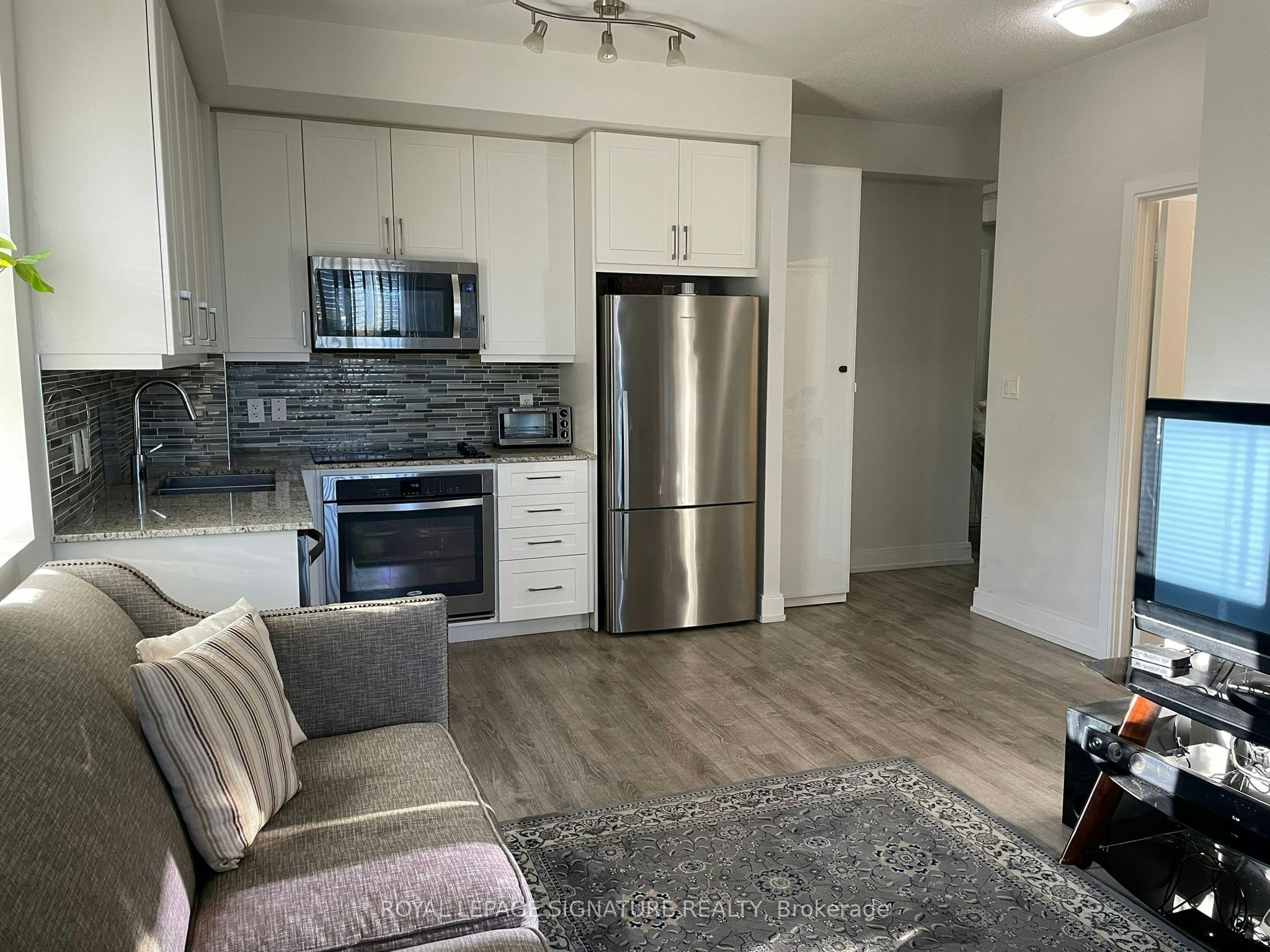 210A-9608 Yonge Street, Richmond Hill, ON, L4C 0X4 - 10