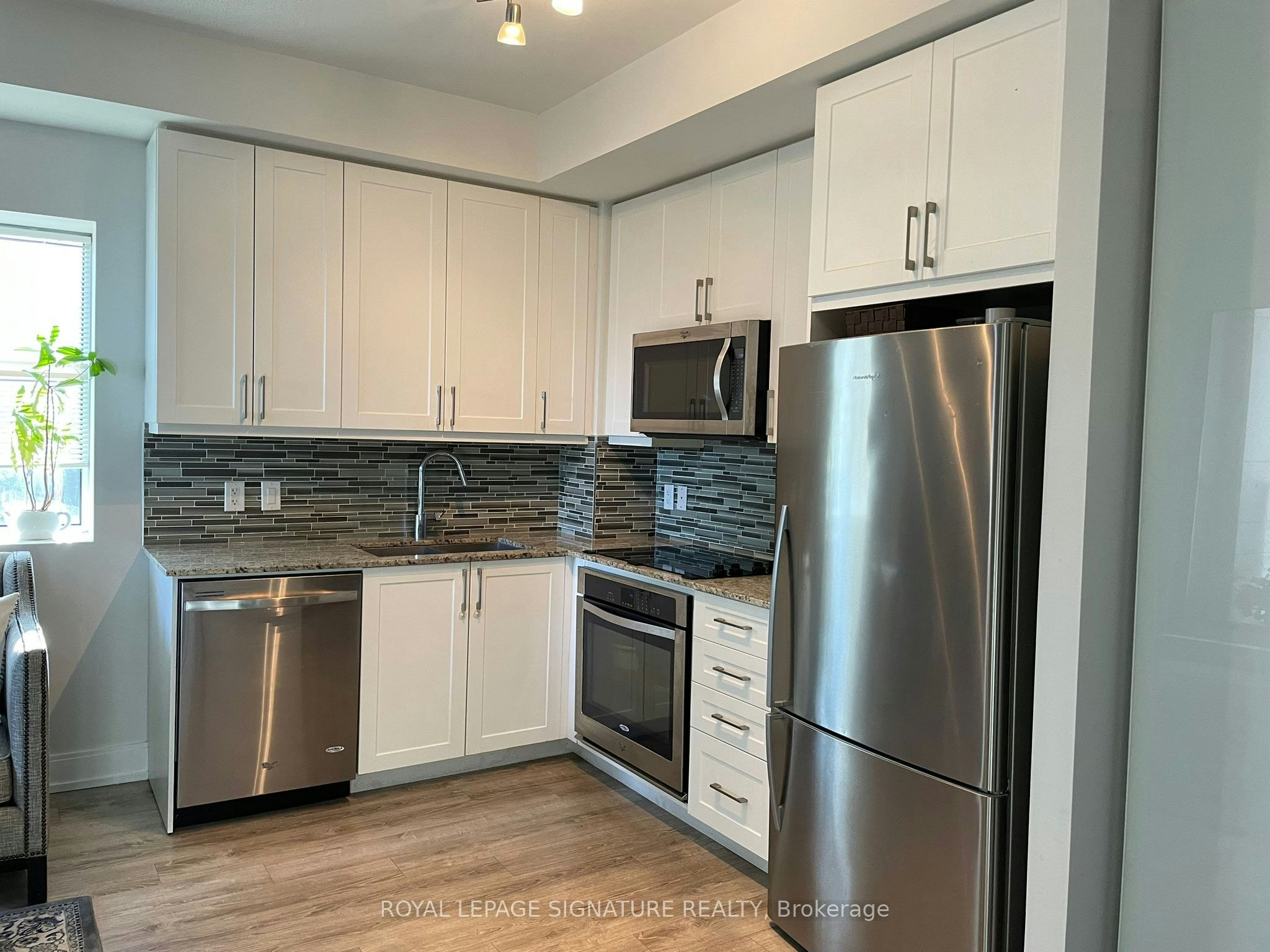 210A-9608 Yonge Street, Richmond Hill, ON, L4C 0X4 - 9