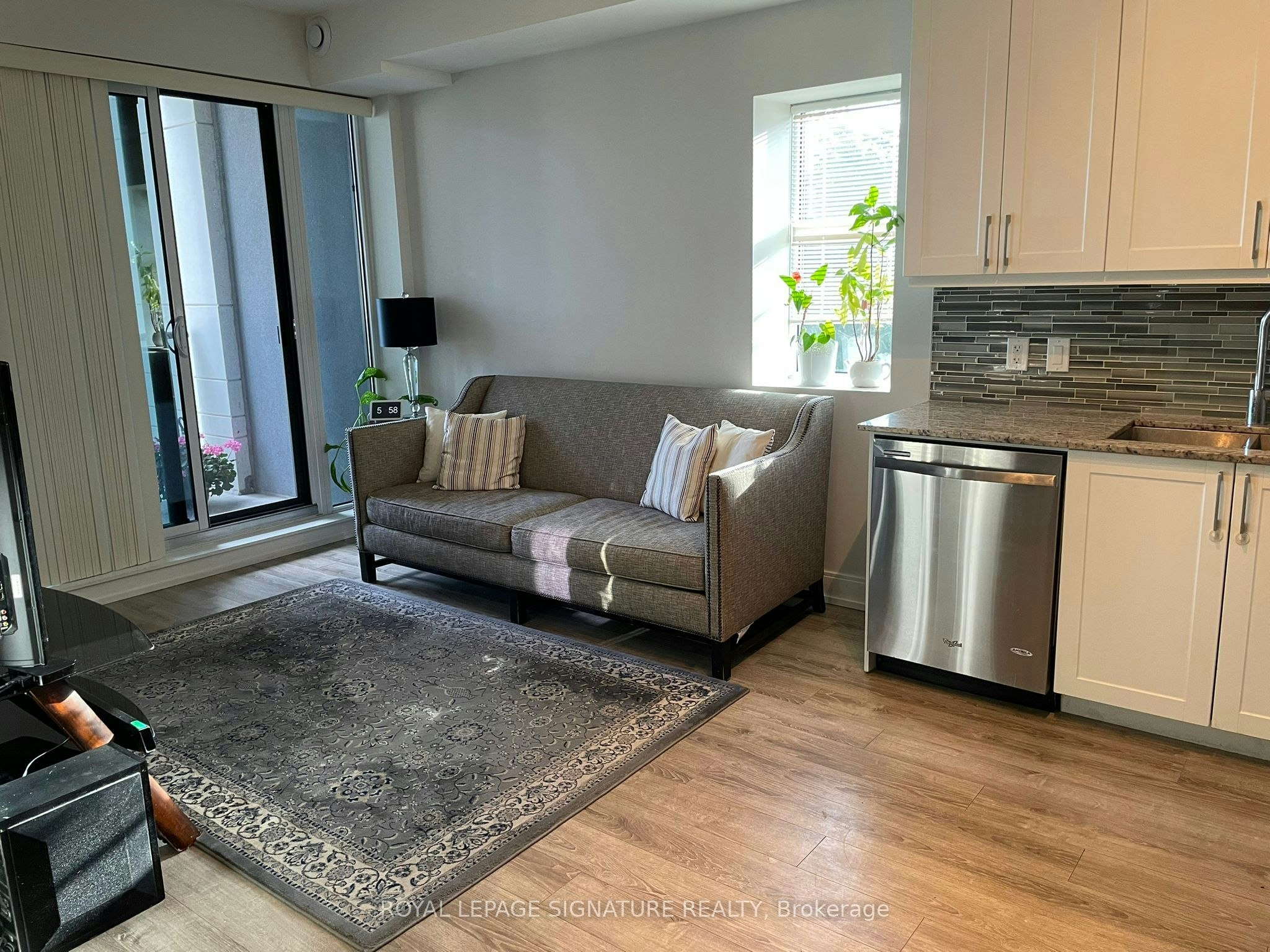 210A-9608 Yonge Street, Richmond Hill, ON, L4C 0X4 - 11