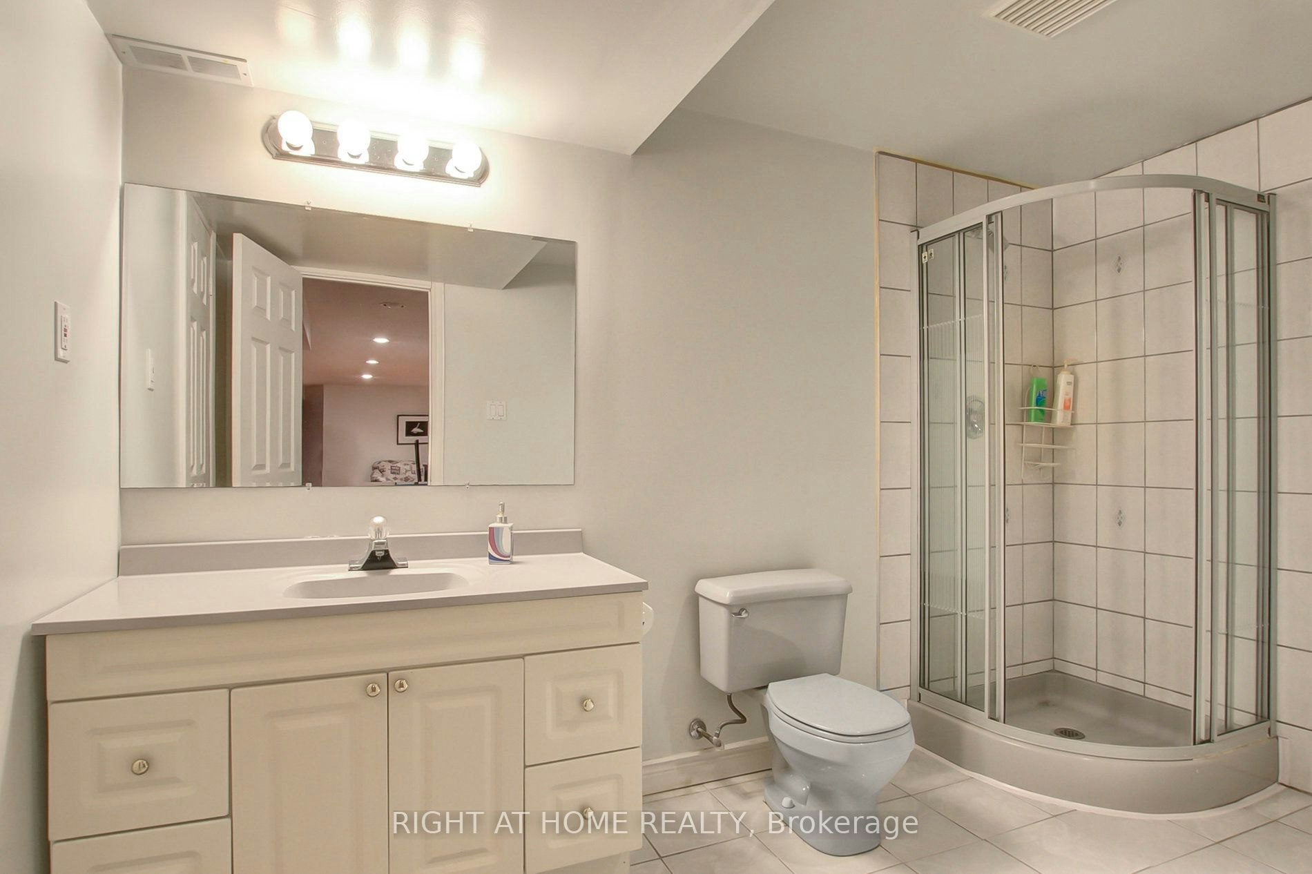 53 Waltham Crescent, Richmond Hill, ON, L4B 1Z3 - 45