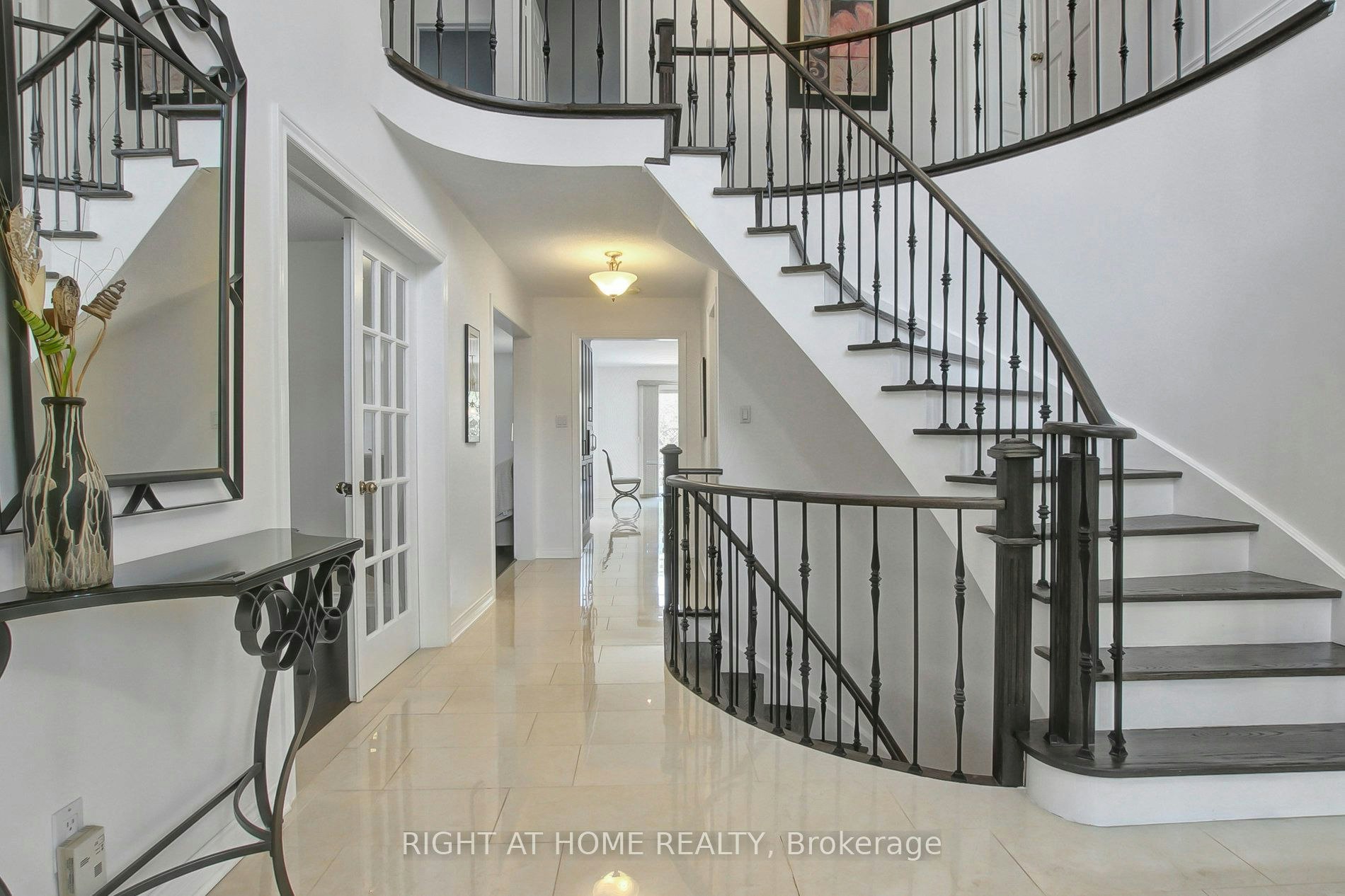 53 Waltham Crescent, Richmond Hill, ON, L4B 1Z3 - 5
