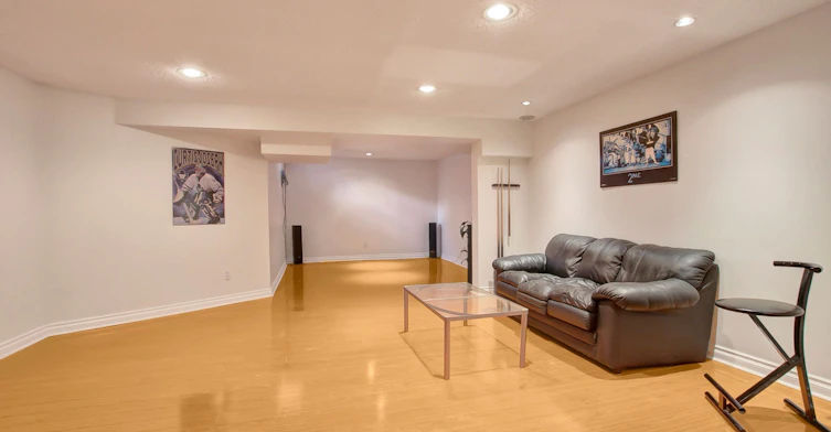 53 Waltham Crescent, Richmond Hill, ON, L4B 1Z3 - 44