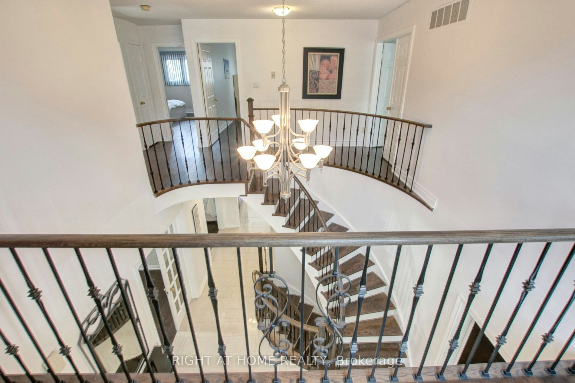 53 Waltham Crescent, Richmond Hill, ON, L4B 1Z3 - 6