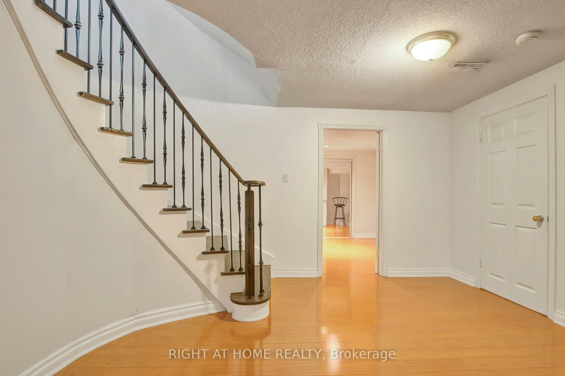 53 Waltham Crescent, Richmond Hill, ON, L4B 1Z3 - 41