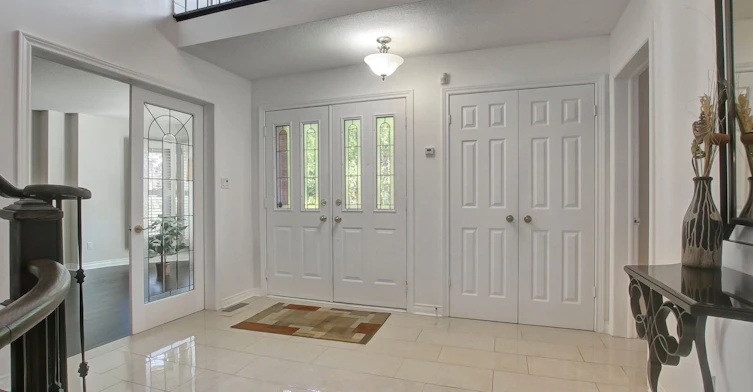 53 Waltham Crescent, Richmond Hill, ON, L4B 1Z3 - 3