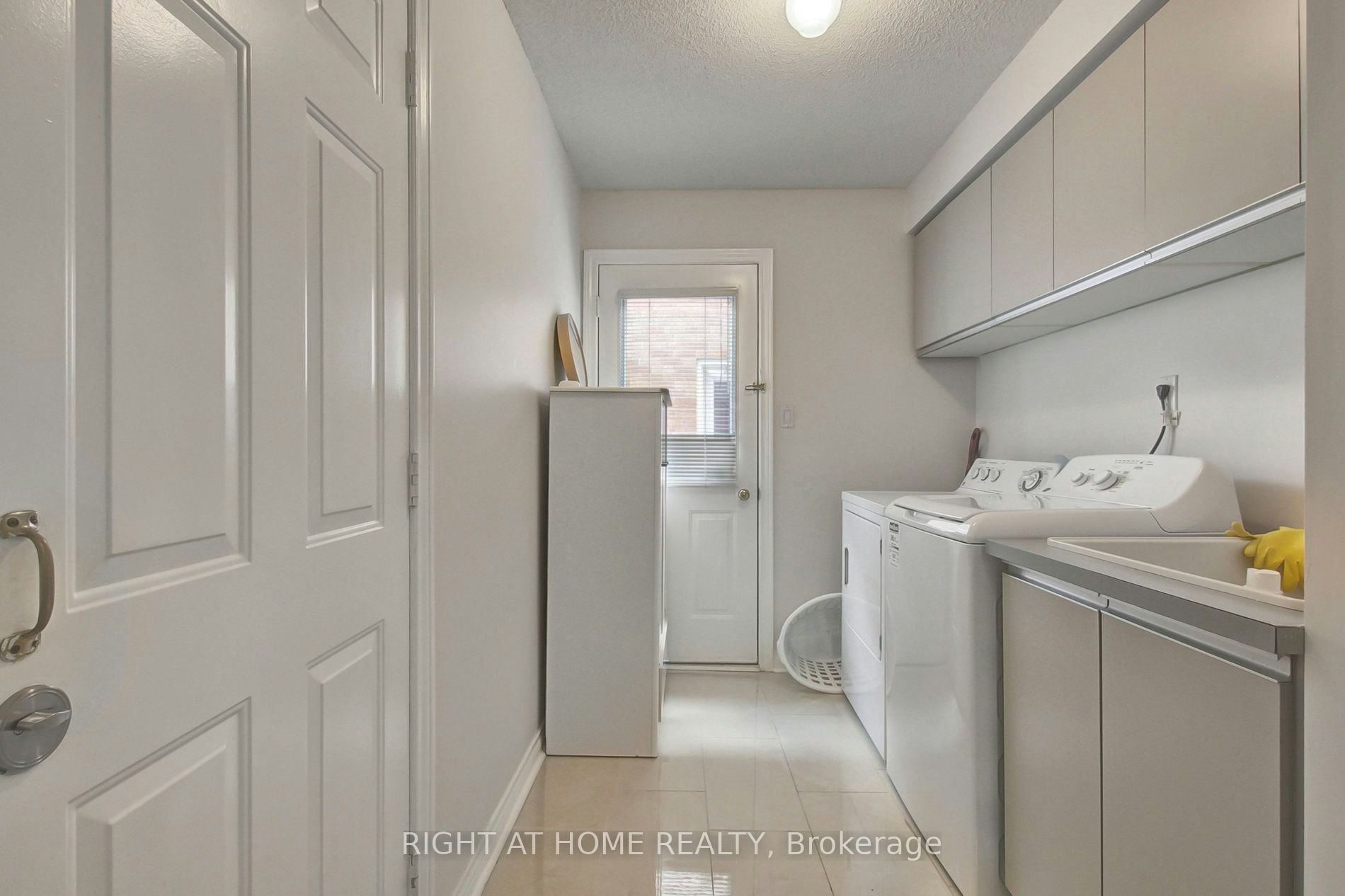 53 Waltham Crescent, Richmond Hill, ON, L4B 1Z3 - 7