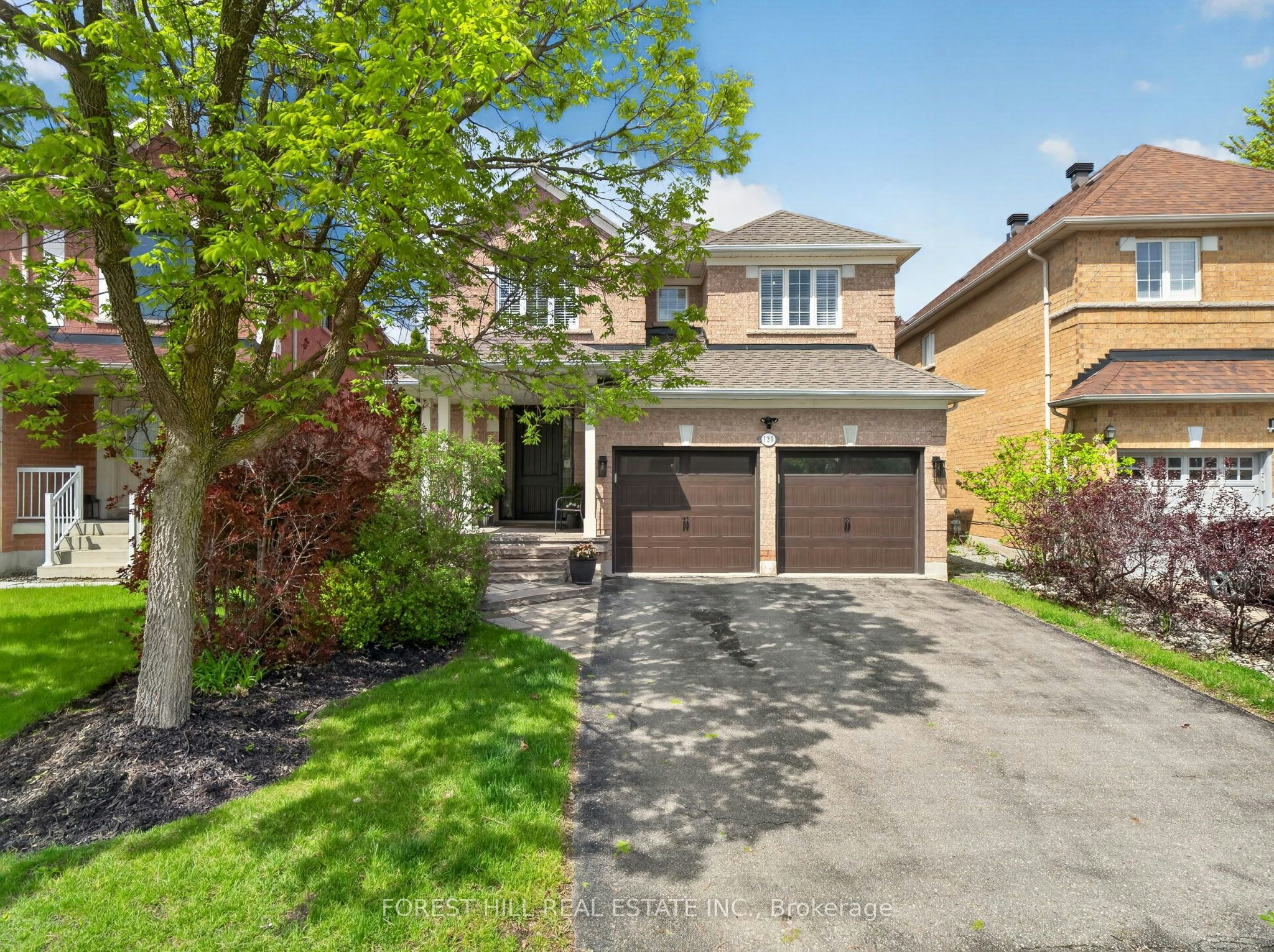 120 Sandwood Drive, Vaughan, ON, L4J 8W4