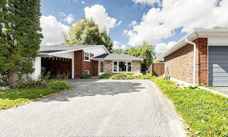 6 Valleycrest Avenue