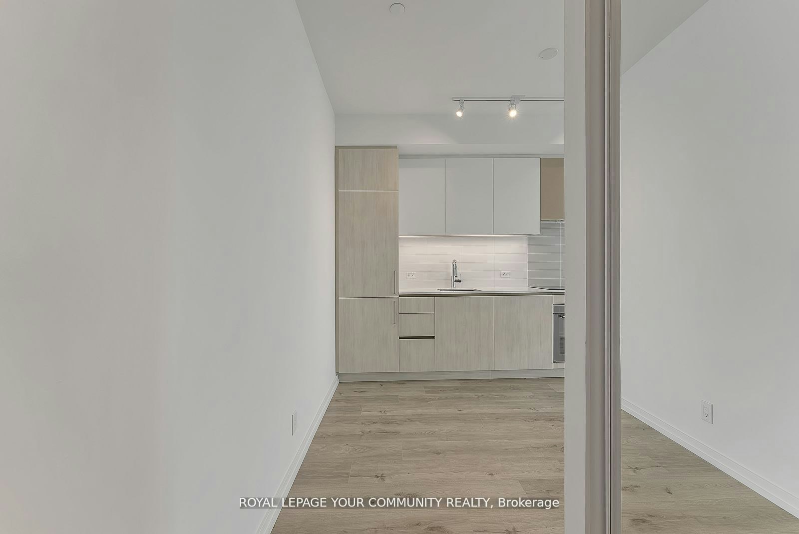 PH12-1000 Portage Parkway, Vaughan, ON, L4K 0L1 - 18