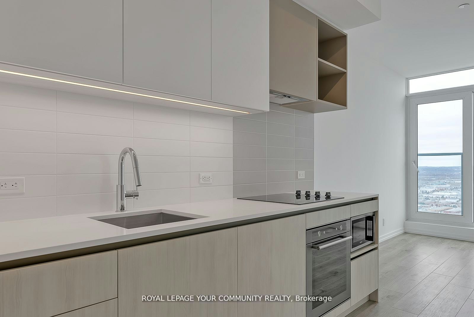 PH12-1000 Portage Parkway, Vaughan, ON, L4K 0L1 - 8