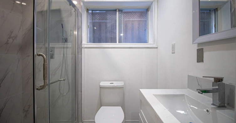 Lower level-12 Josie Drive, Richmond Hill, ON, L4C 7G1 - 2