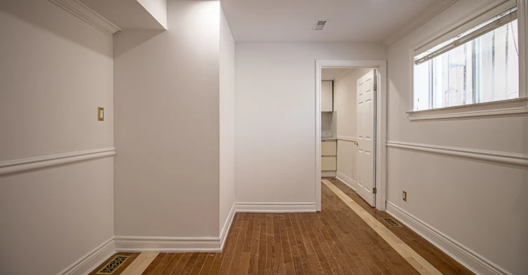 Lower level-12 Josie Drive, Richmond Hill, ON, L4C 7G1 - 4