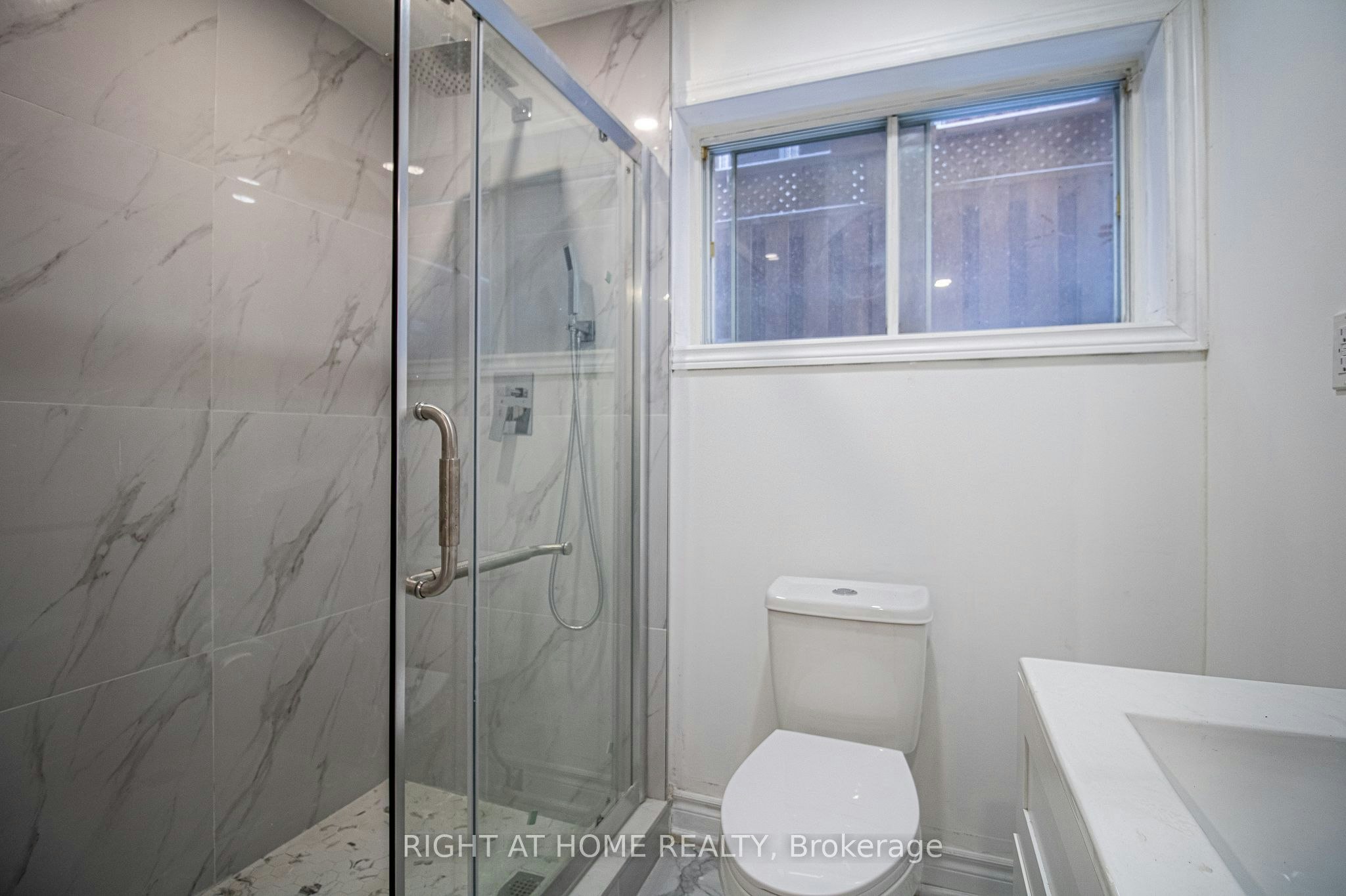 Lower level-12 Josie Drive, Richmond Hill, ON, L4C 7G1