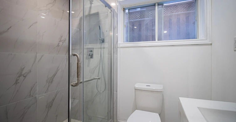 Lower level-12 Josie Drive, Richmond Hill, ON, L4C 7G1
