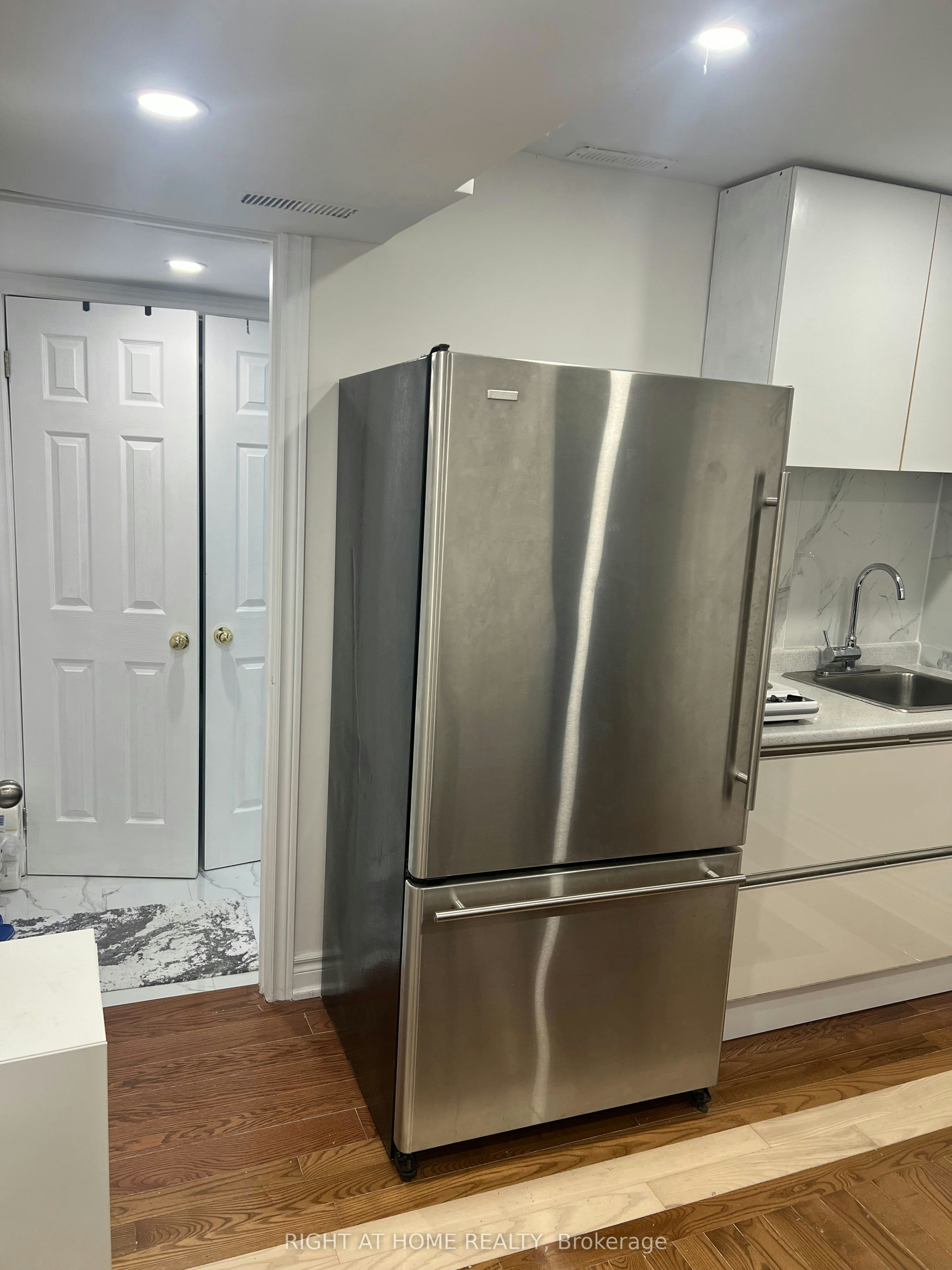 Lower level-12 Josie Drive, Richmond Hill, ON, L4C 7G1 - 9
