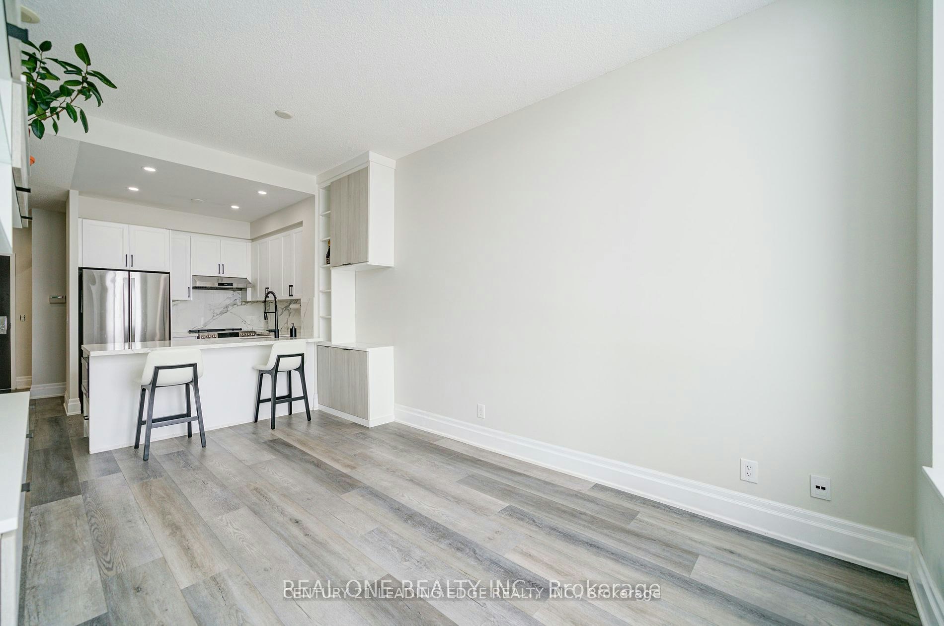 107-111 Upper Duke Crescent, Markham, ON, L6G 0C8 - 6