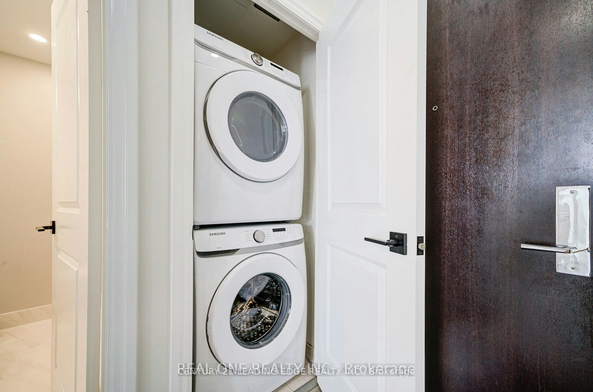 107-111 Upper Duke Crescent, Markham, ON, L6G 0C8 - 18