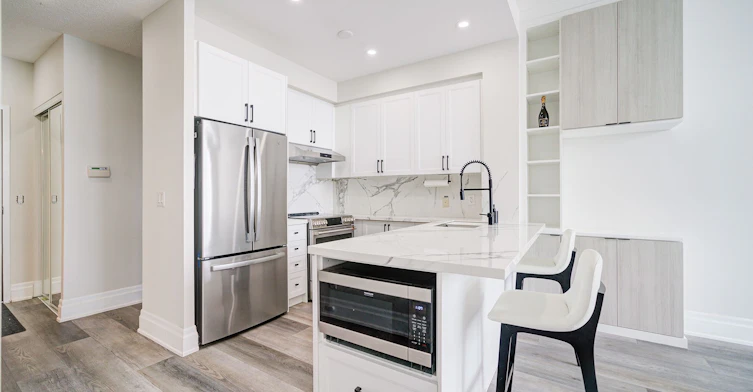 107-111 Upper Duke Crescent, Markham, ON, L6G 0C8 - 7