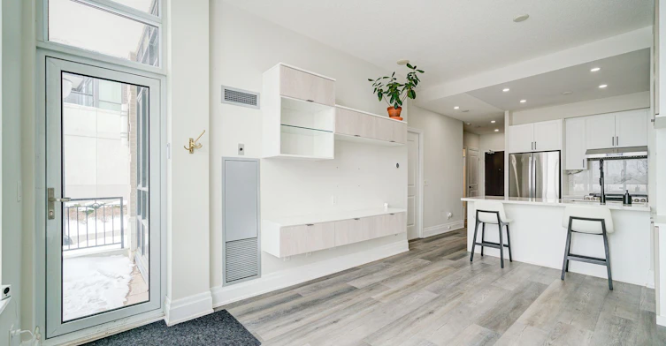 107-111 Upper Duke Crescent, Markham, ON, L6G 0C8 - 5