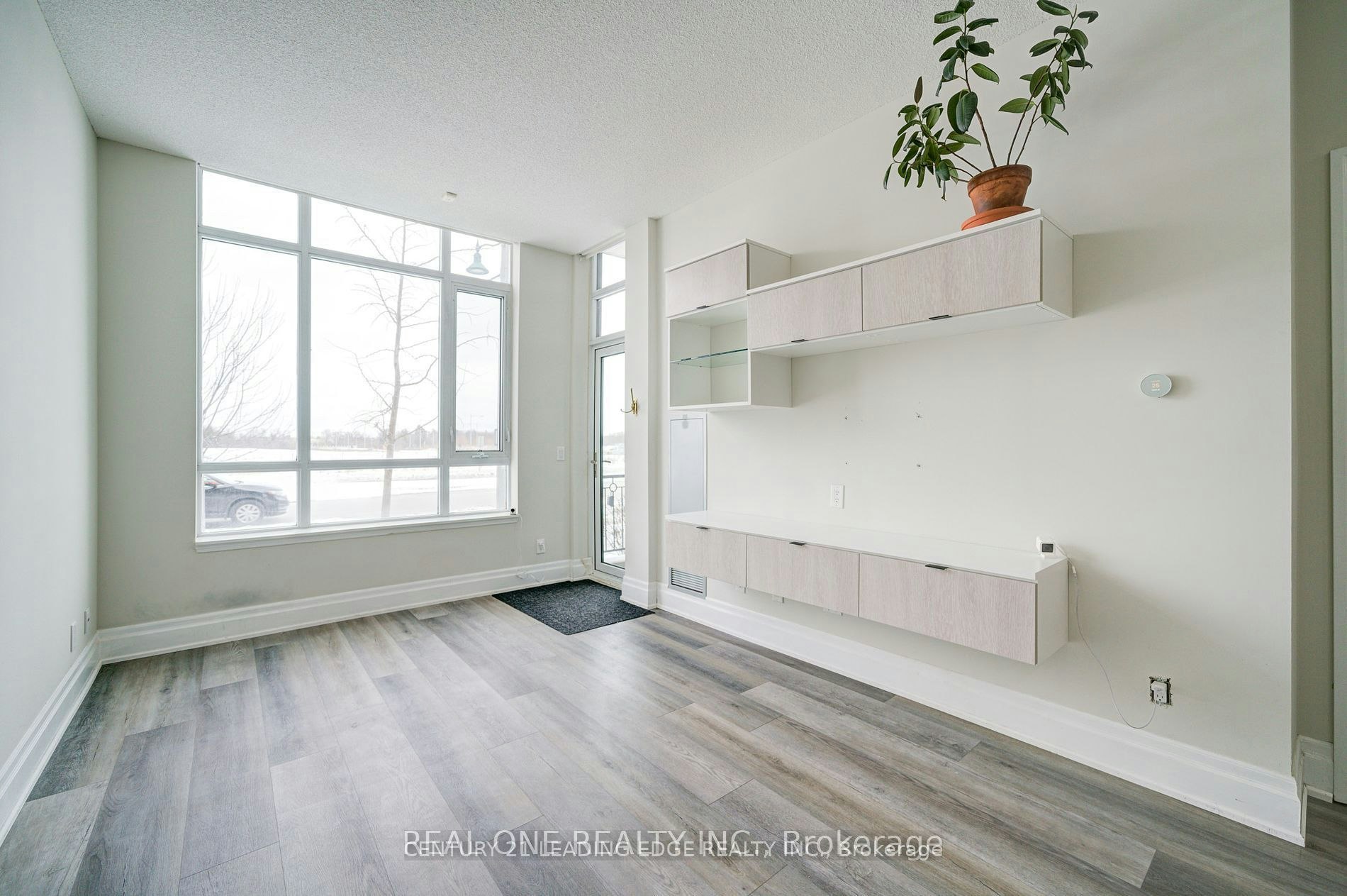 107-111 Upper Duke Crescent, Markham, ON, L6G 0C8 - 4