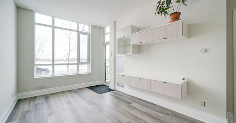 107-111 Upper Duke Crescent, Markham, ON, L6G 0C8 - 4