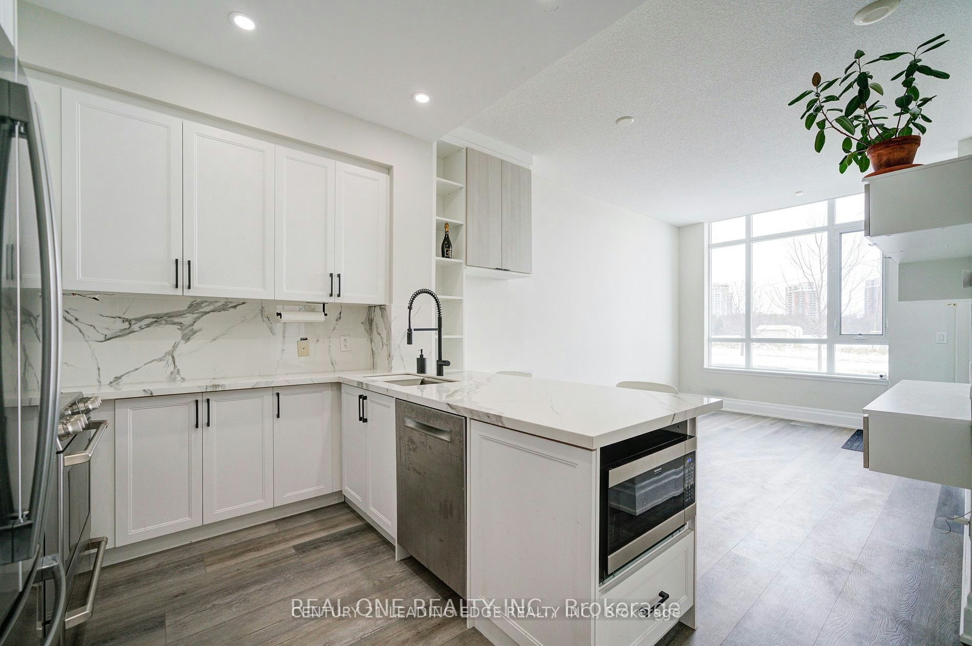 107-111 Upper Duke Crescent, Markham, ON, L6G 0C8 - 9