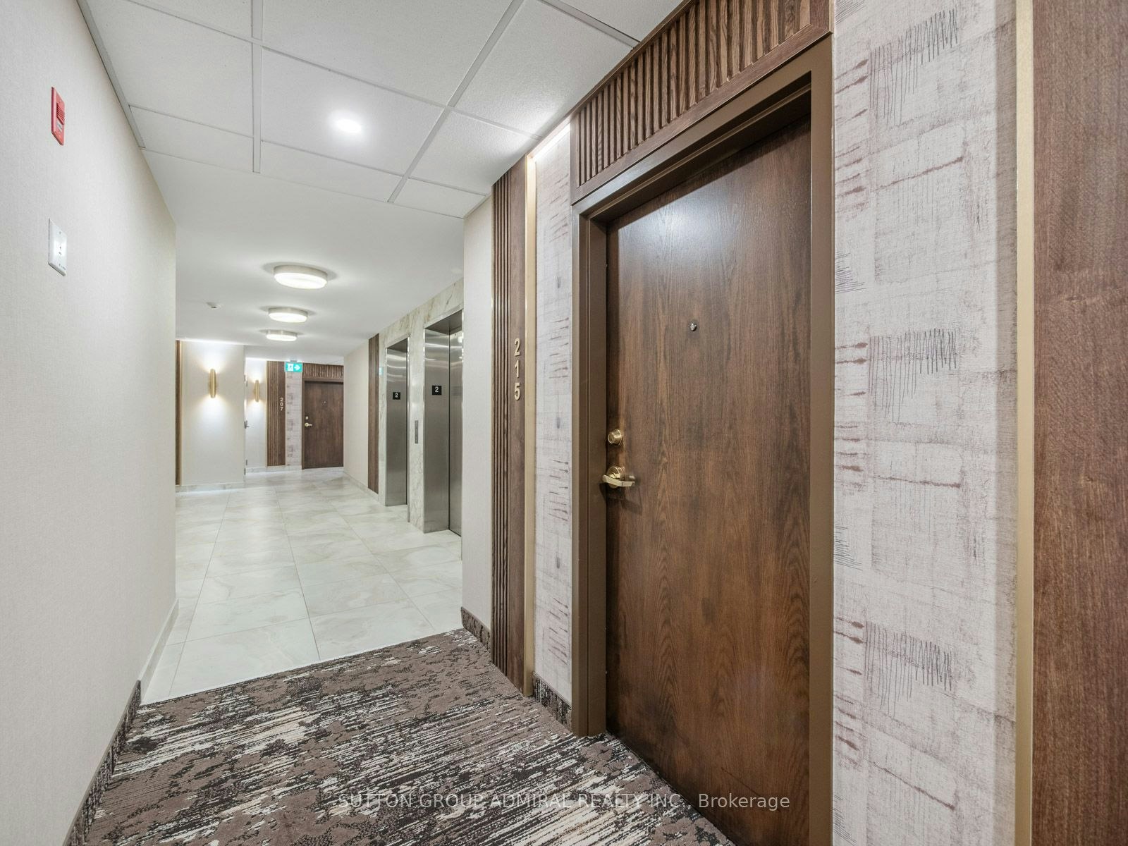 215-1 Maison Parc Court, Vaughan, ON, L4J 9K1 - 2
