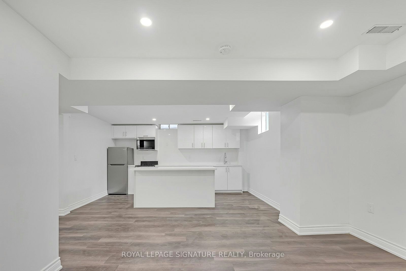 BSMT-353 Wood Duck Lane, Newmarket, ON, L3X 2X8 - 17