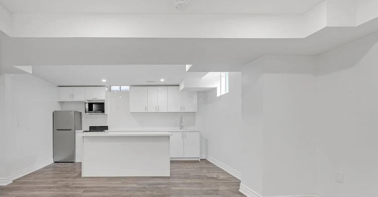 BSMT-353 Wood Duck Lane, Newmarket, ON, L3X 2X8 - 17