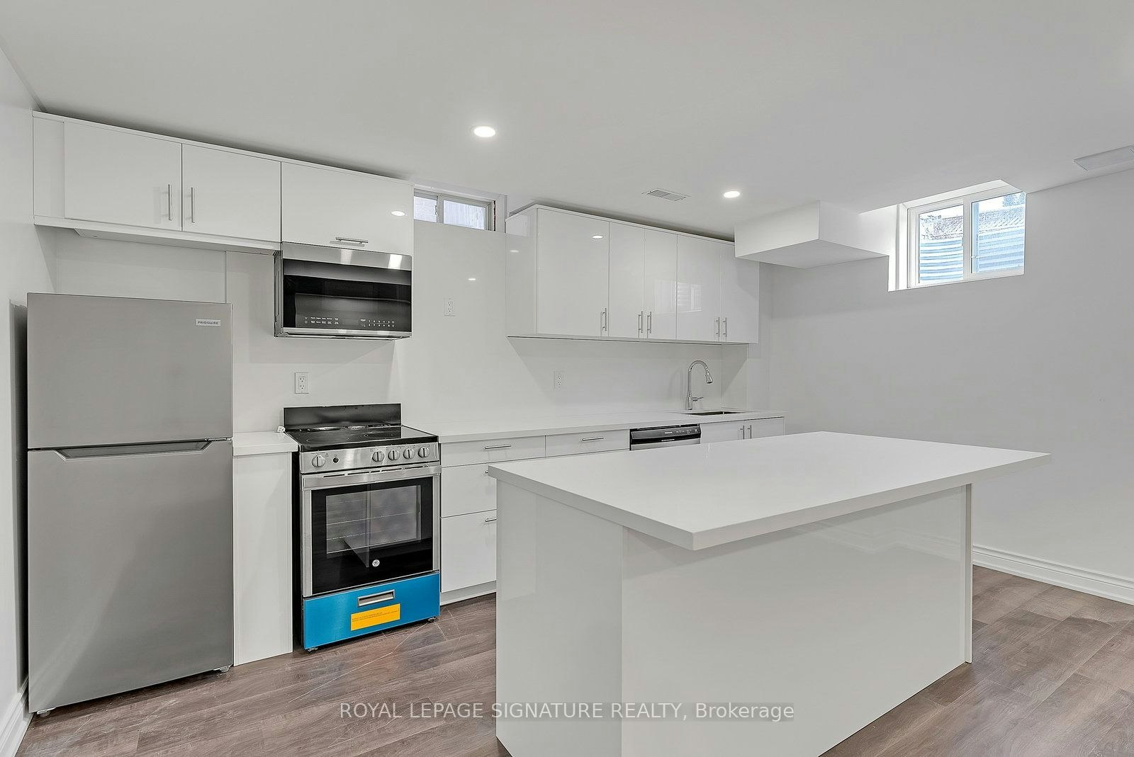 BSMT-353 Wood Duck Lane, Newmarket, ON, L3X 2X8 - 8