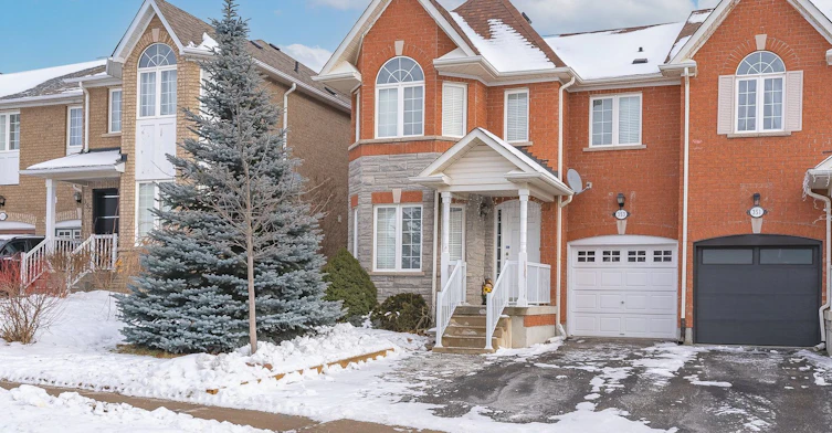 BSMT-353 Wood Duck Lane, Newmarket, ON, L3X 2X8 - 2