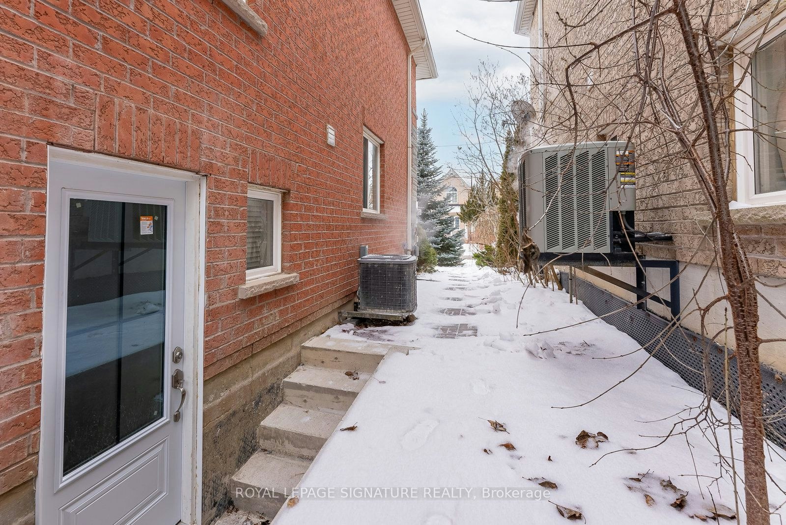 BSMT-353 Wood Duck Lane, Newmarket, ON, L3X 2X8 - 4