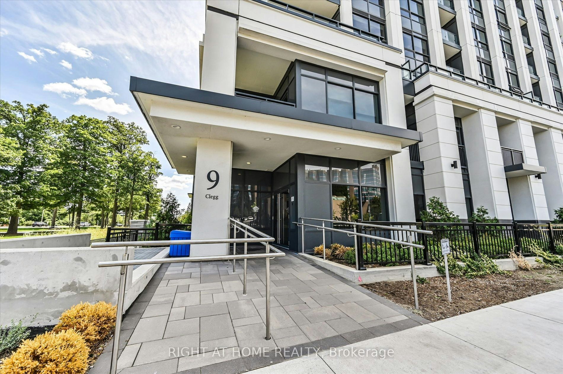 510-9 Clegg Road, Markham, ON, L6G 0H3 - 2