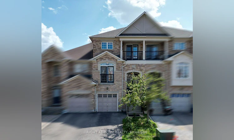 11 Littleriver Court