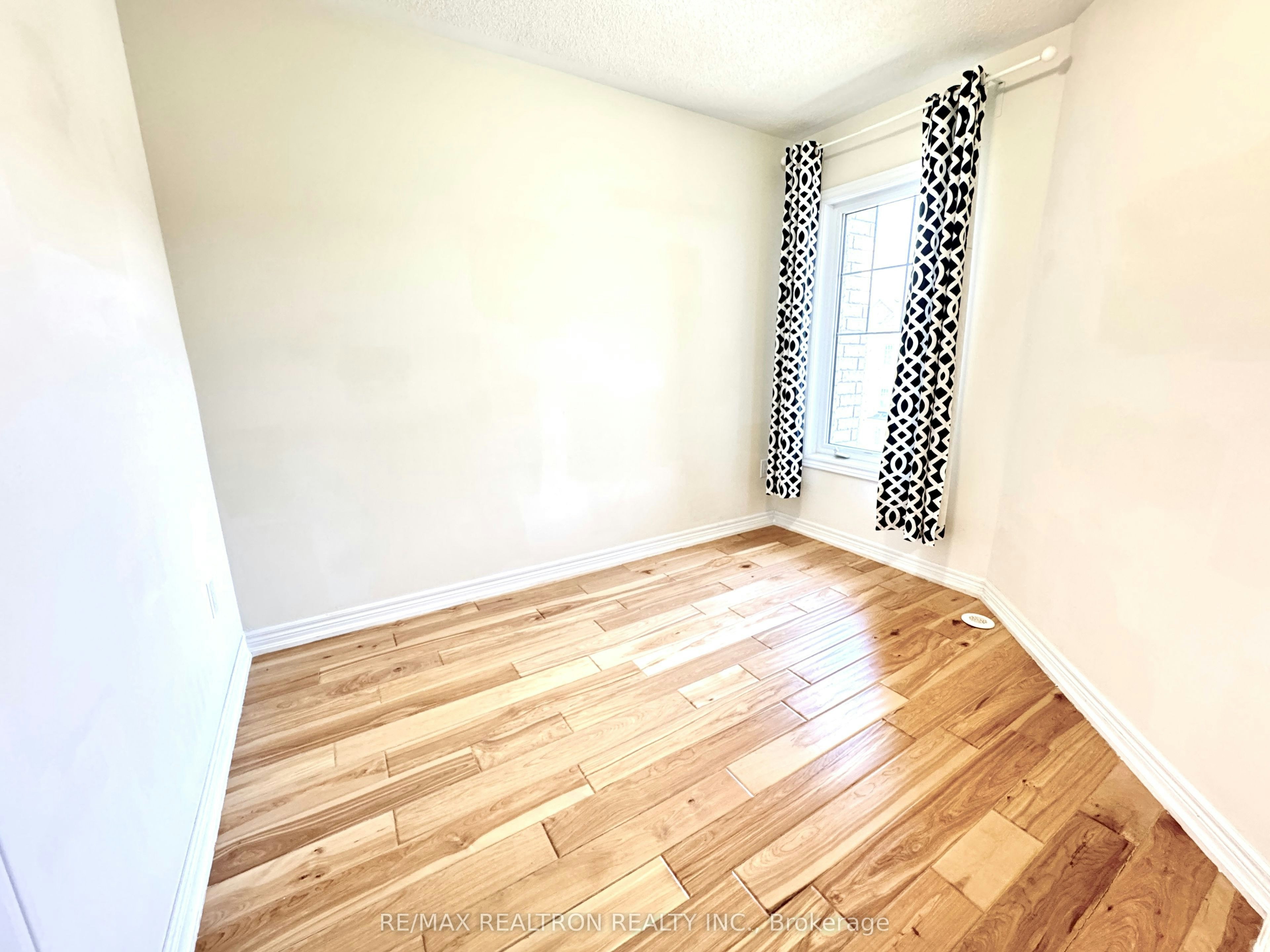 316 Delray Drive, Markham, ON, L6E 0R2 - 10