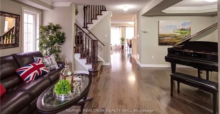 29 Futura Avenue, Richmond Hill, ON, L4S 1S8 - 4