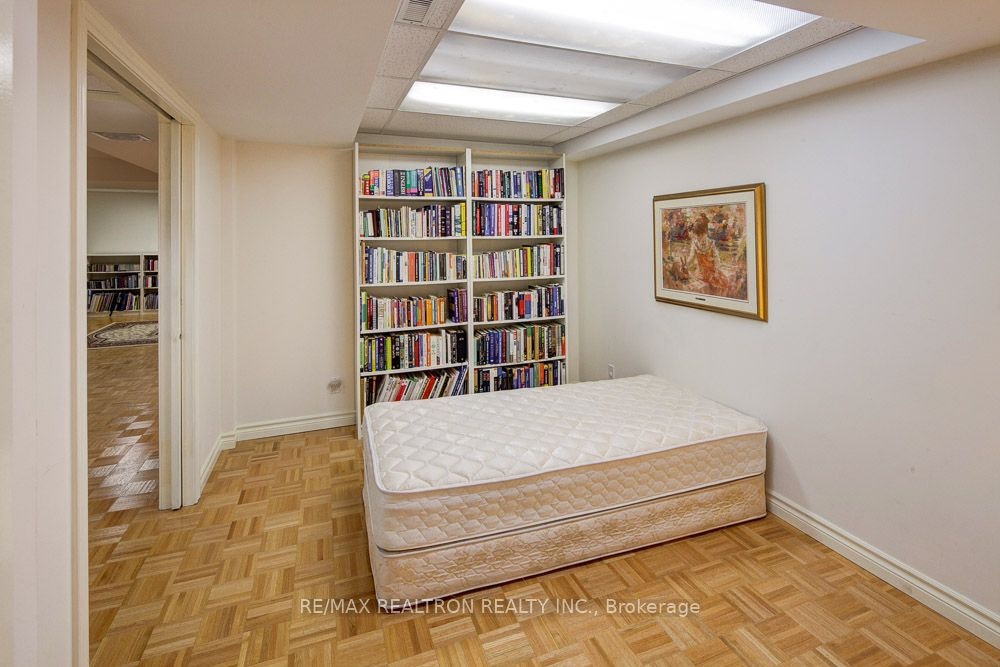 29 Futura Avenue, Richmond Hill, ON, L4S 1S8 - 16