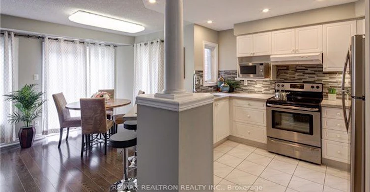 29 Futura Avenue, Richmond Hill, ON, L4S 1S8 - 6