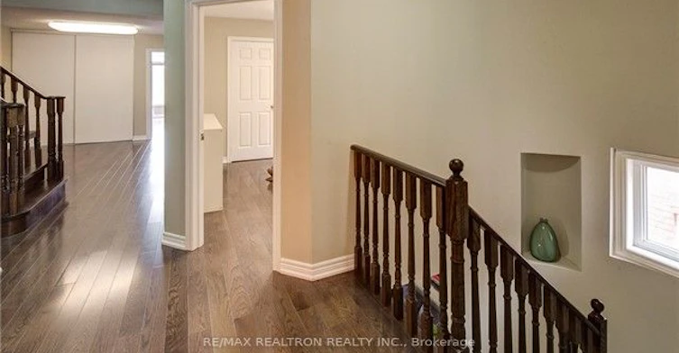 29 Futura Avenue, Richmond Hill, ON, L4S 1S8 - 8