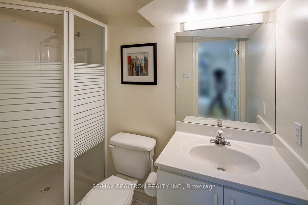 29 Futura Avenue, Richmond Hill, ON, L4S 1S8 - 17