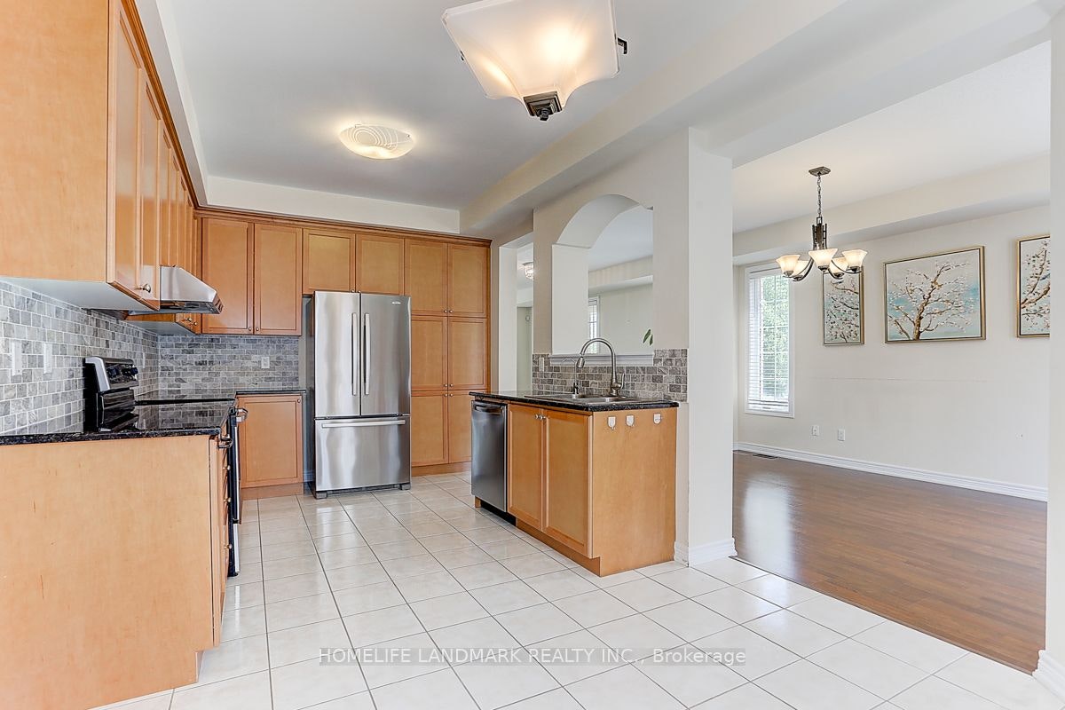 10 Paper Birch Drive, Markham, ON, L6B 0T4 - 12