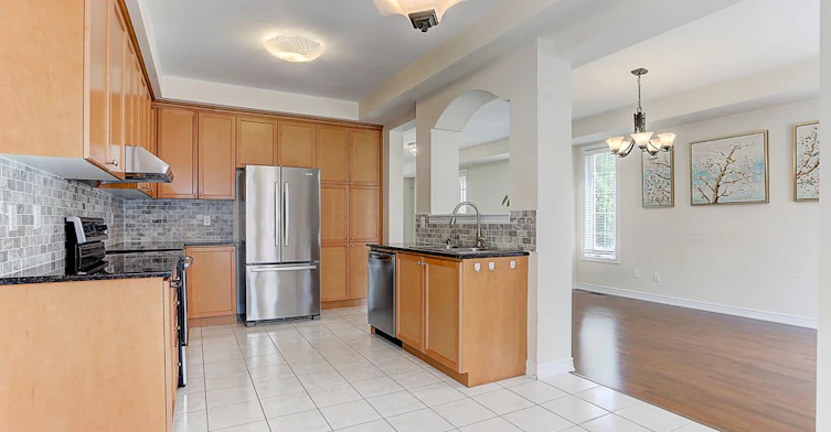 10 Paper Birch Drive, Markham, ON, L6B 0T4 - 12