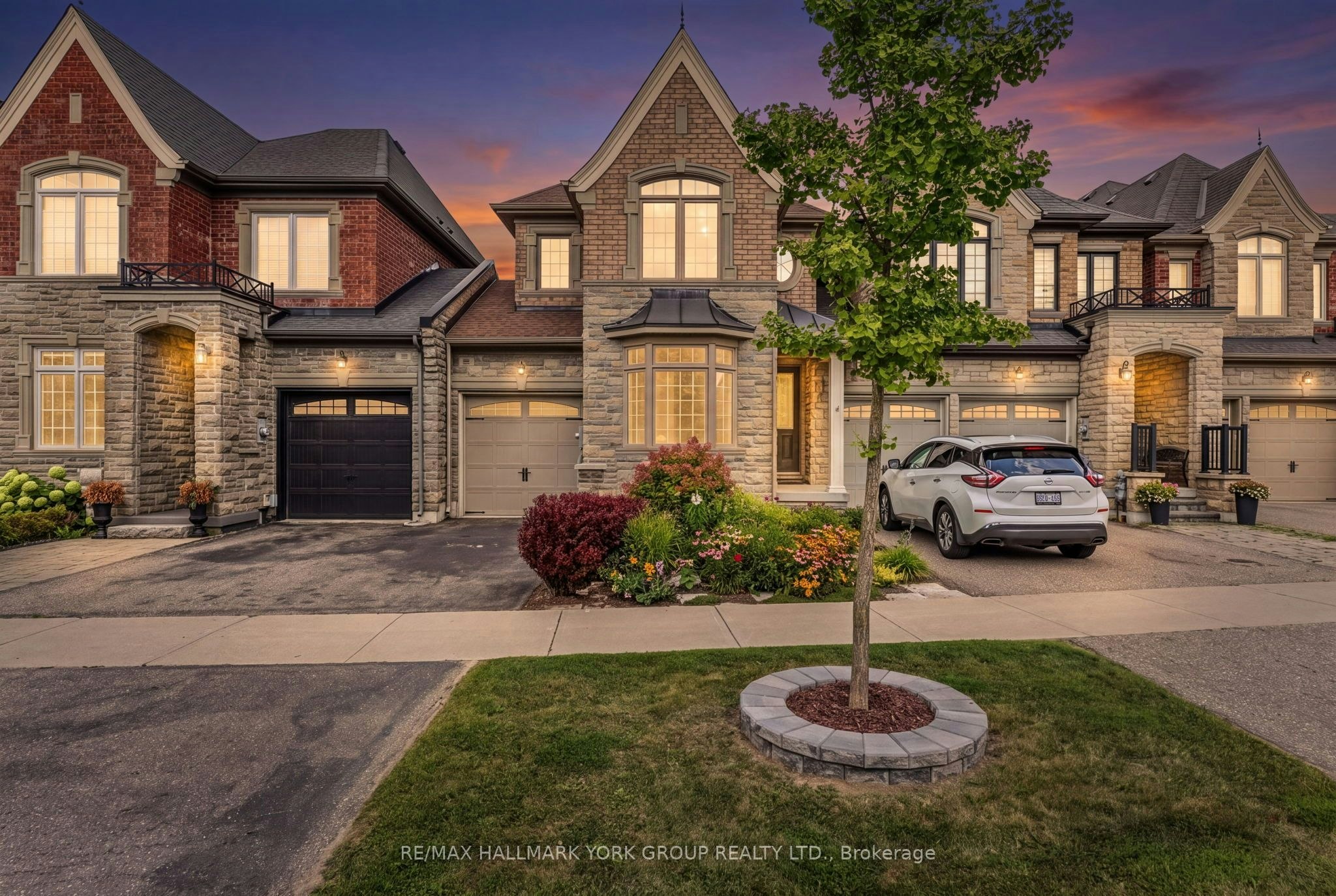 36 Alex Campbell Crescent, King, ON, L7B 1K9