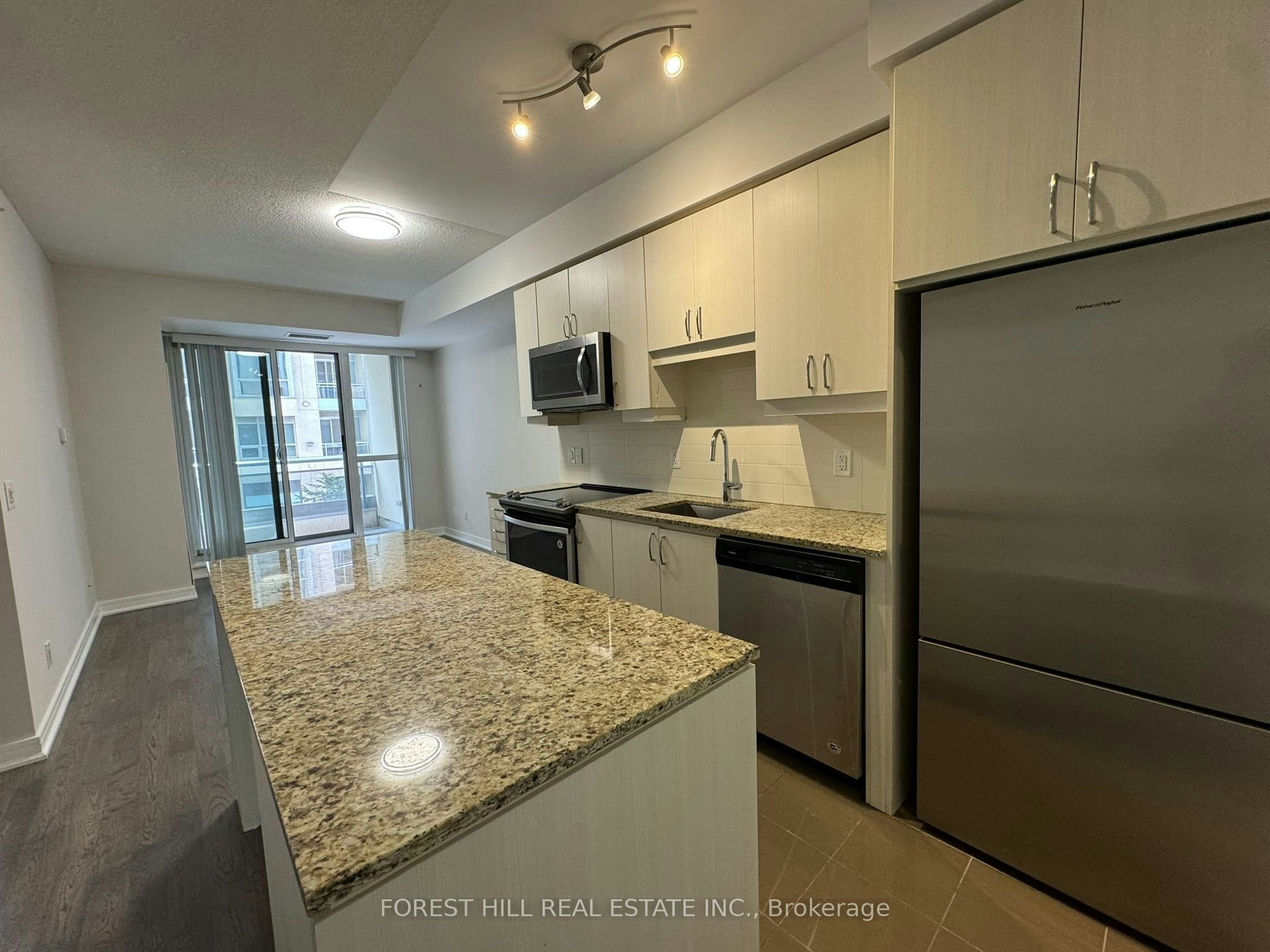NW 208-9201 Yonge Street, Richmond Hill, ON, L4C 1H9 - 5