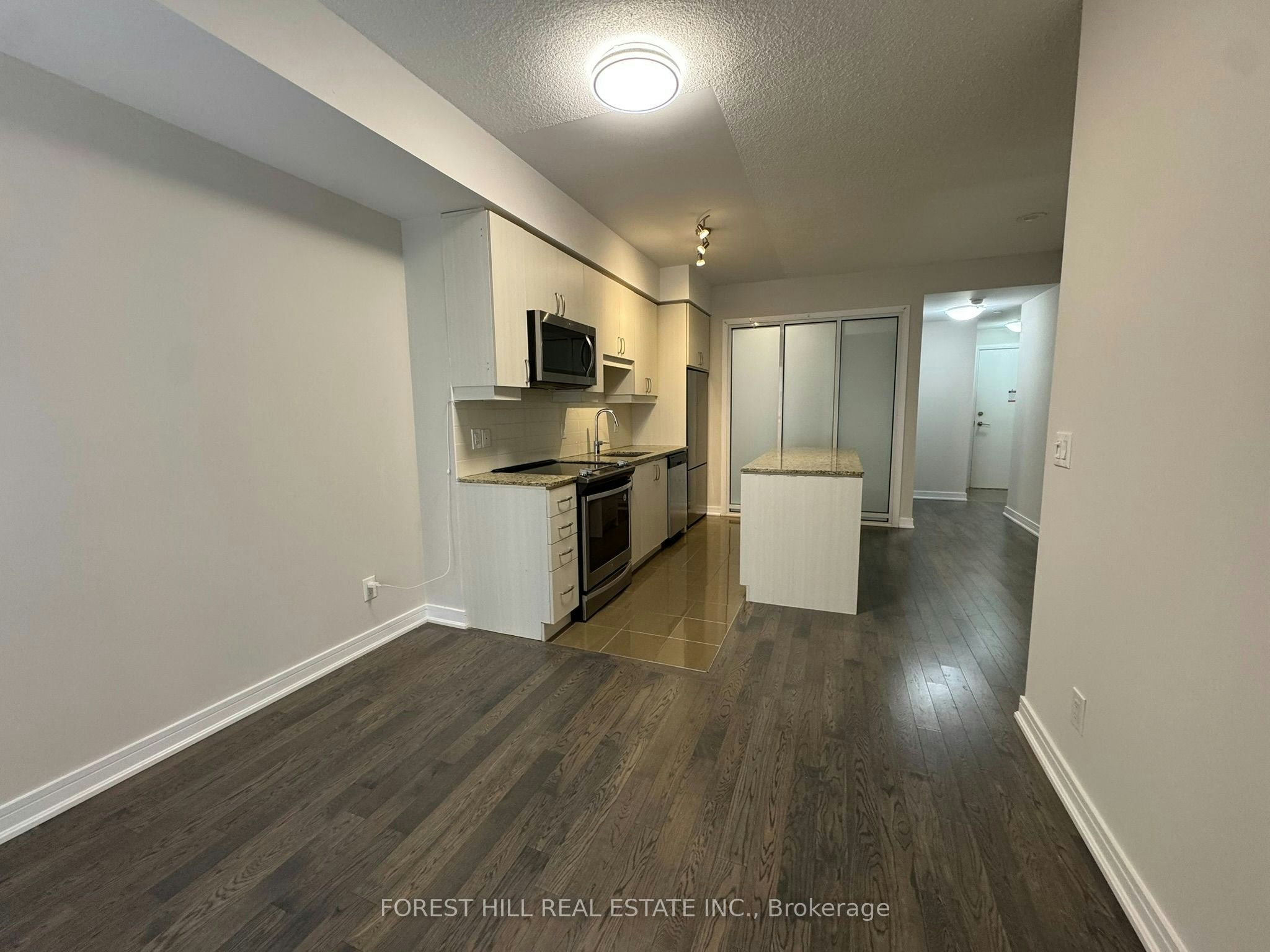 NW 208-9201 Yonge Street, Richmond Hill, ON, L4C 1H9 - 8