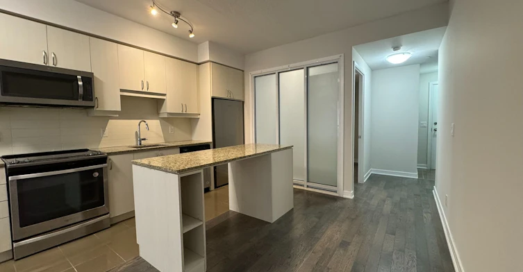 NW 208-9201 Yonge Street, Richmond Hill, ON, L4C 1H9 - 4