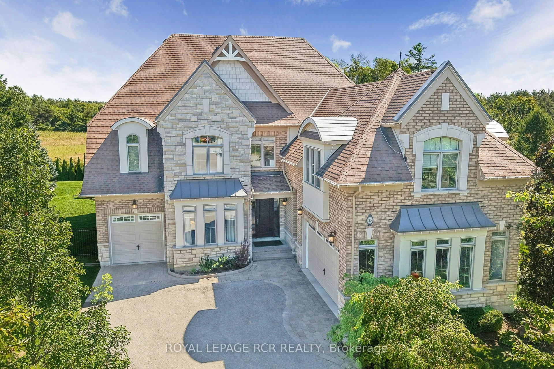 35 Somer Rumm Court, Whitchurch-Stouffville, ON, L4A 1X8